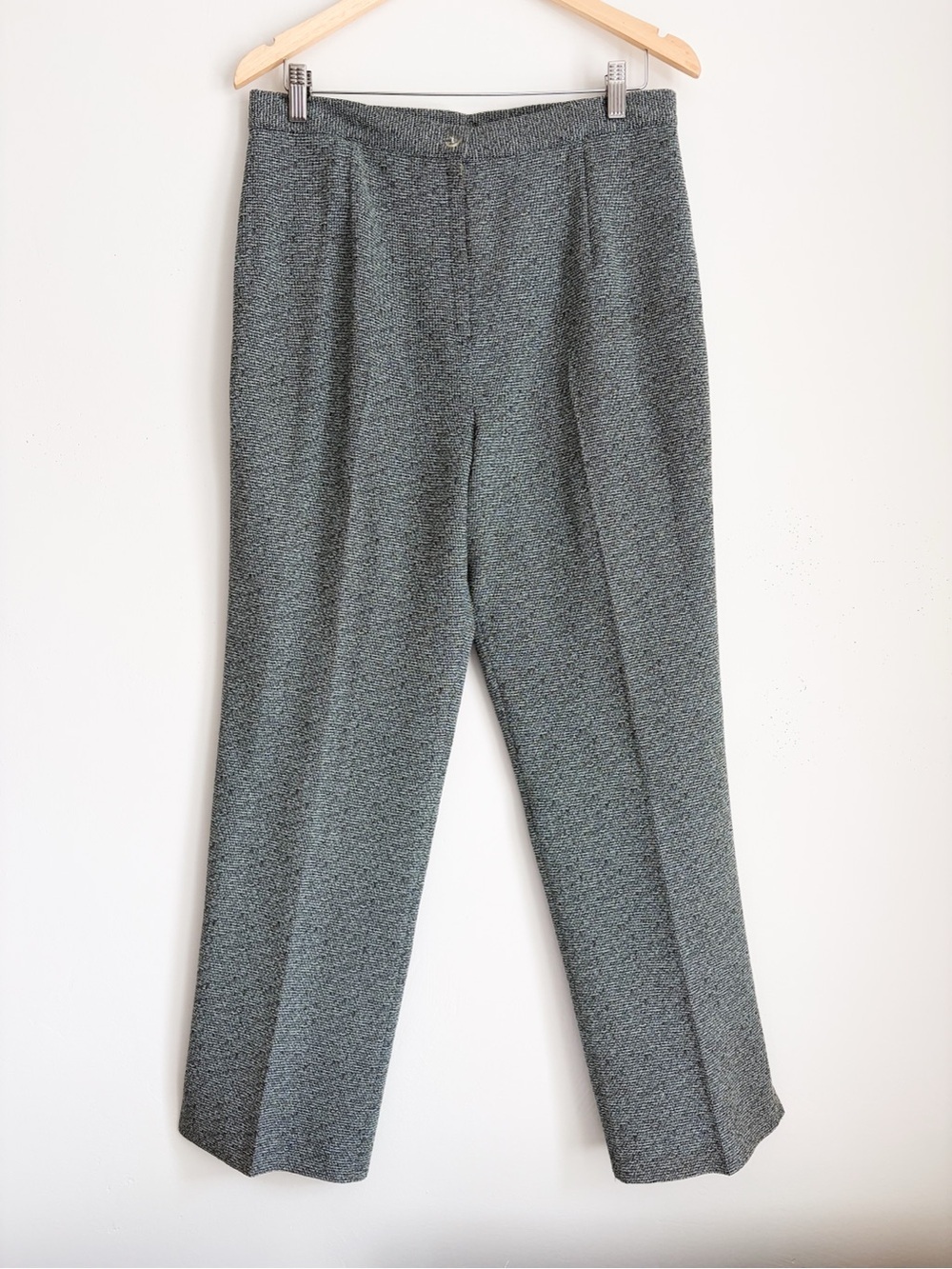 Vintage AGMIR Sage Green Textured Trousers, Size M - Handcrafted in Poland